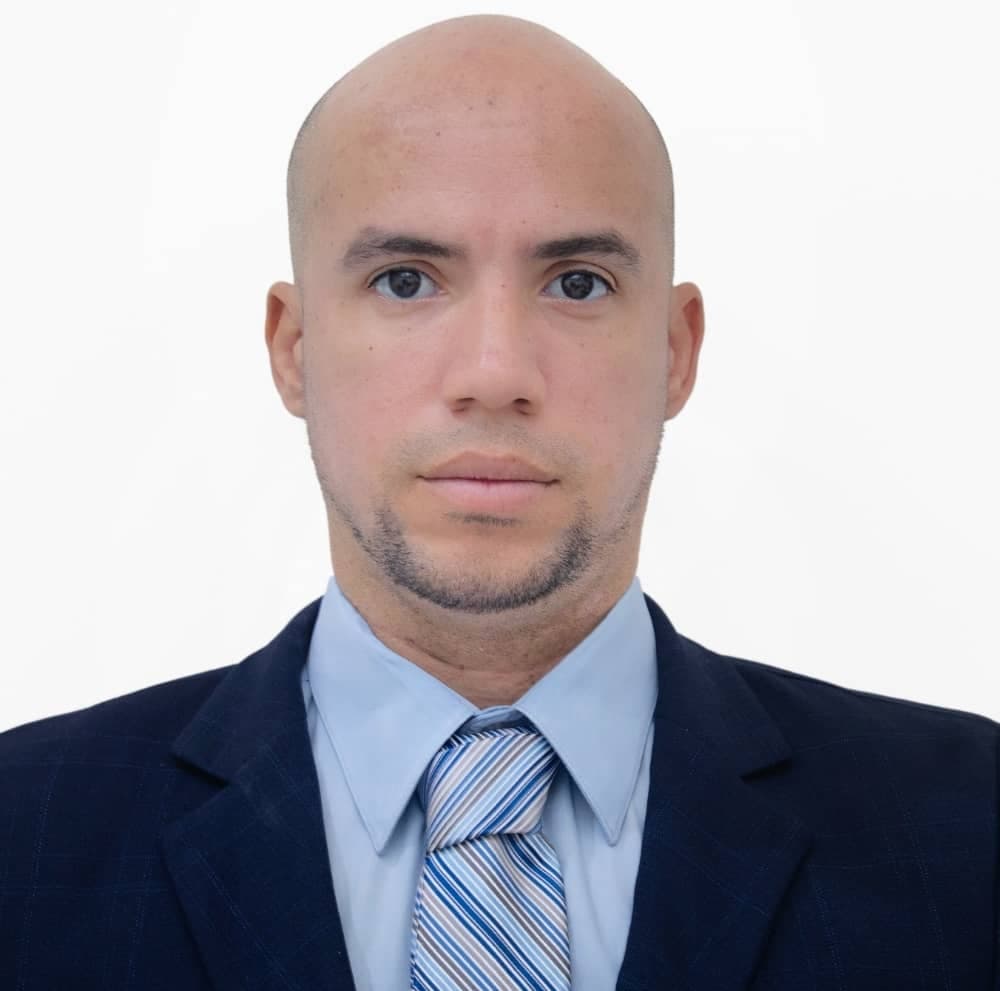 Portrait of Dr. Pavel Julio Pantoja Cárdenas